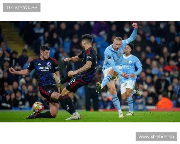 哈兰德vs范尼:禁区嗅觉与效率风格对比分析 哈兰德vs范尼:禁区嗅觉与效率风格对比分析