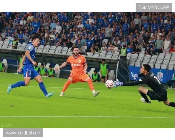 上海申花进攻乏力问题显现，稳守难掩赢球困境