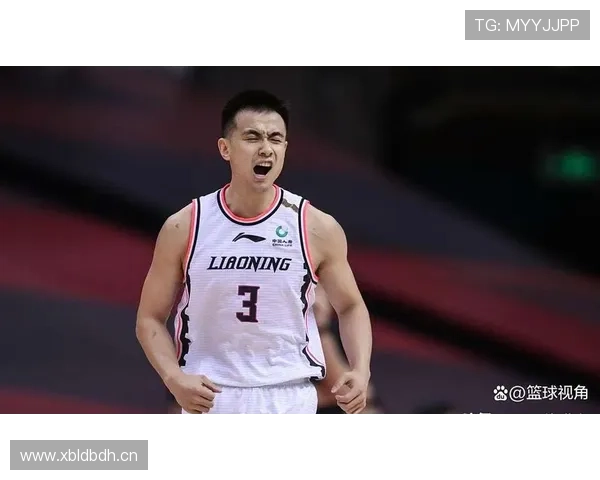 赵继伟昨晚又加练？听说普通人一周工资都拿不出他一瓶水的钱！